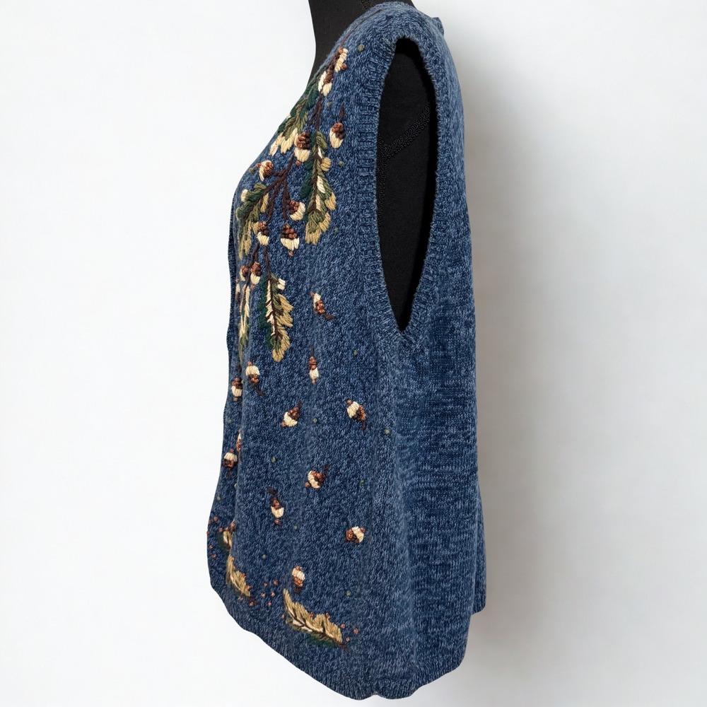 Vintage Embroidered Acorn‎ & Leaf Knit Vest by Venezia Jeans Size 18/20 - Picture 2 of 7